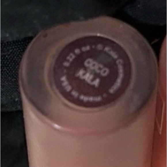 Kala Cocoa lipstick lipgloss lip color coco liquid mauve brown plum - Picture 2 of 2